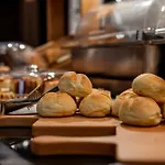 Palazzo Roma- Luxury Leading 4*
