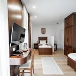 Palazzo Roma- Luxury Leading 4* Tirana