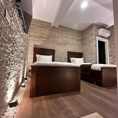 酒店 Palazzo Roma- Luxury Leading 地拉那