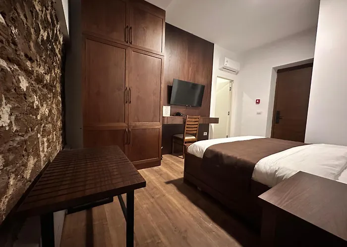 Palazzo Roma- Luxury Leading