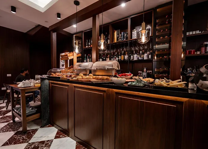 Palazzo Roma- Luxury Leading 4*