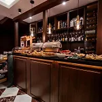 Palazzo Roma- Luxury Leading 4*
