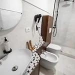 Palazzo Roma- Luxury Leading 4* تيرانا