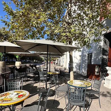 Palazzo Roma- Luxury Leading 4* Tirana