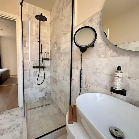 Palazzo Roma- Luxury Leading Otel