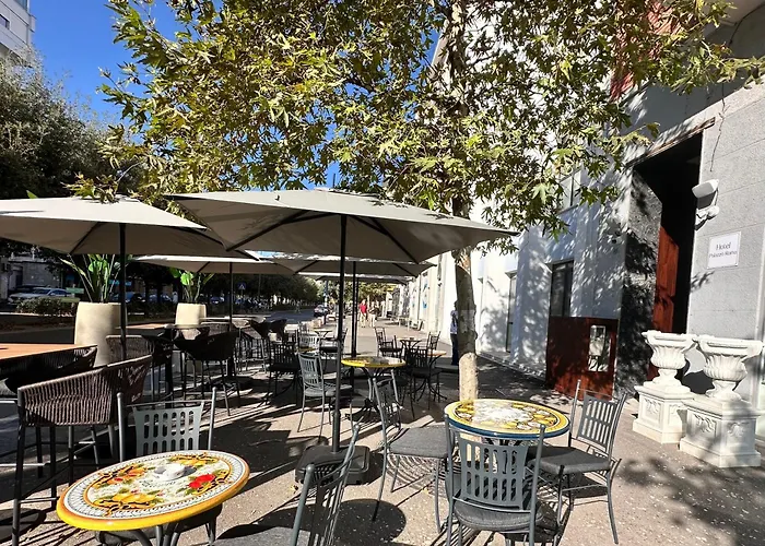 Palazzo Roma- Luxury Leading 4* Tirana