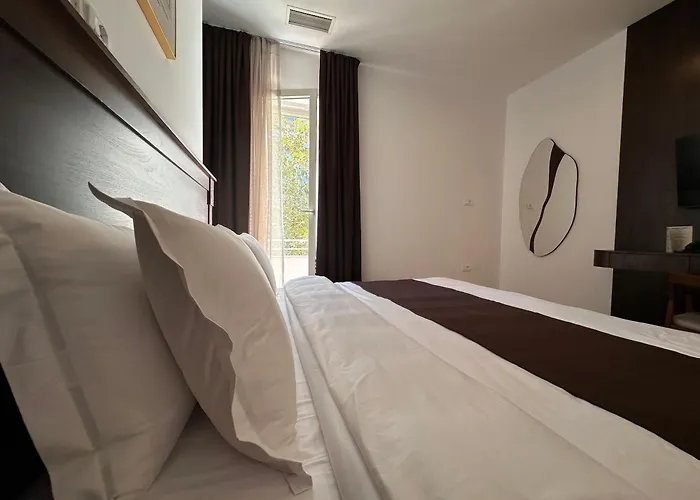 Palazzo Roma- Luxury Leading