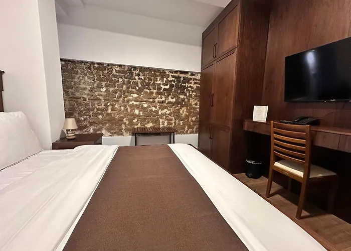 Palazzo Roma- Luxury Leading 4* Tirana