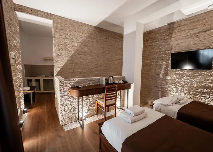 Palazzo Roma- Luxury Leading