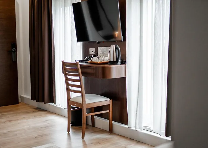 Palazzo Roma- Luxury Leading Otel Tiran